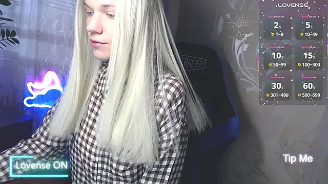 Shiny Victoria online show from May 2026 08:19:02 AM