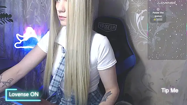 Shiny Victoria online show from June 2026 08:16:01 AM