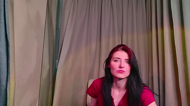 NicoleLuxe online show from May 2026 06:35:01 PM
