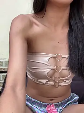 Snapshot of NaniBlossomX chatting on March 2026 02:39:02 PM NaniBlossomX online show from March 2026 02:39:02 PM