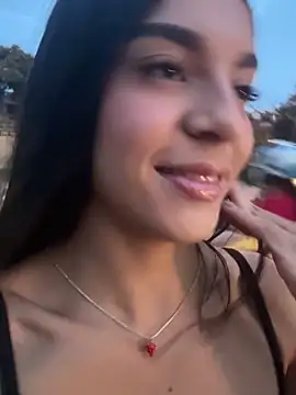 Snapshot of NaniBlossomX chatting on April 2026 11:20:02 PM NaniBlossomX online show from April 2026 11:20:02 PM