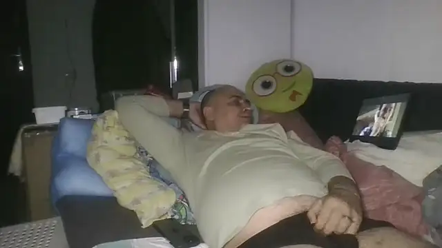 vitalik66679 online show from February 2026 06:38:01 PM