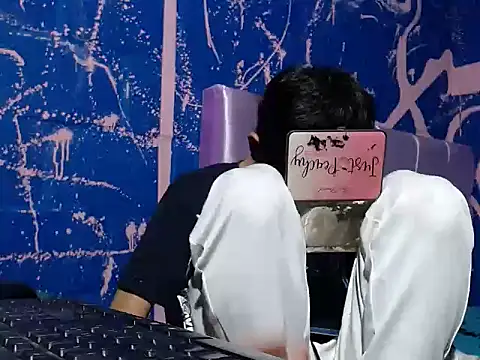 Snapshot of maicol_xoxo17cm chatting on February 2026 02:43:01 AM maicol xoxo17cm online show from February 2026 02:43:01 AM