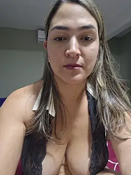 Grecia00x online show from April 2026 01:52:02 AM