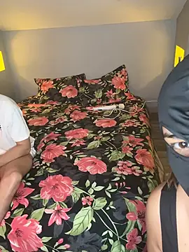 joujou95012 online show from February 2026 10:02:02 PM