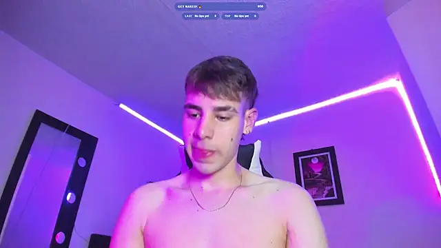 Snapshot of PapiNoha69 chatting on March 2026 04:05:02 AM PapiNoha69 online show from March 2026 04:05:02 AM