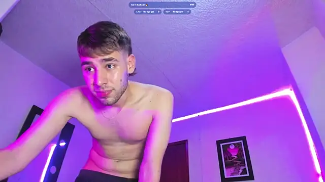 Snapshot of PapiNoha69 chatting on April 2026 12:30:02 AM PapiNoha69 online show from April 2026 12:30:02 AM