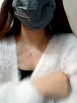 Snapshot of c_chan45 chatting on February 2026 04:19:01 AM c chan45 online show from February 2026 04:19:01 AM