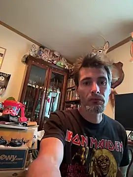 tommattsonn online show from July 2026 09:23:02 PM