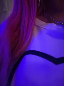 Karolaiin LS online show from March 2026 07:52:01 PM