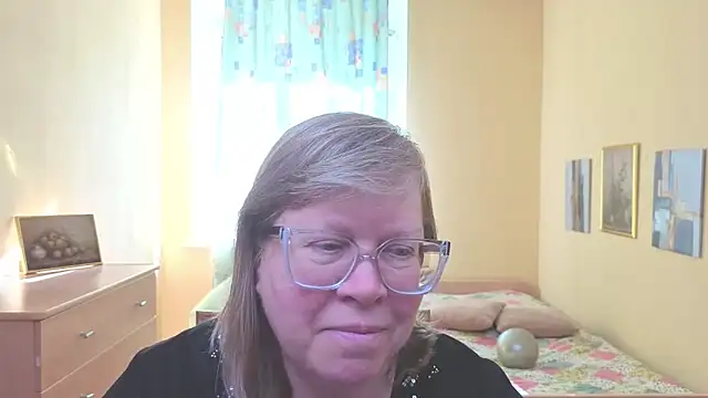 Emma Eclipsee online show from March 2026 11:05:02 AM