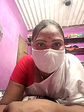 Snapshot of Tamil_Hot_Nisha chatting on April 2026 05:51:02 AM Tamil Hot Nisha online show from April 2026 05:51:02 AM