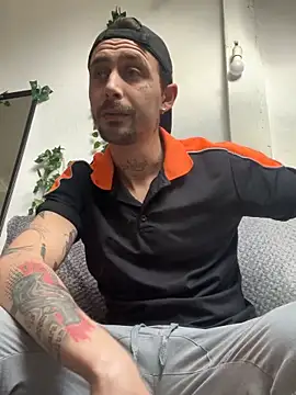 Snapshot of Piratee666 chatting on March 2026 12:21:02 PM Piratee666 online show from March 2026 12:21:02 PM