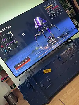 Snapshot of Piratee666 chatting on March 2026 09:25:03 AM Piratee666 online show from March 2026 09:25:03 AM