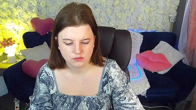 KristiFoxy online show from April 2026 05:27:02 AM