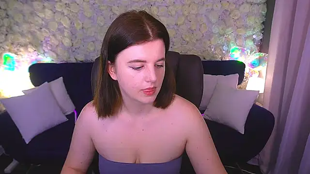 KristiFoxy online show from June 2026 04:54:02 AM