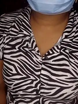 Hello Rithika69 online show from February 2026 05:28:01 PM