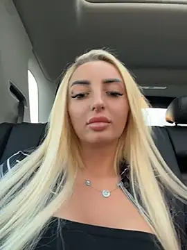 MissObsidian online show from June 2026 05:39:02 PM