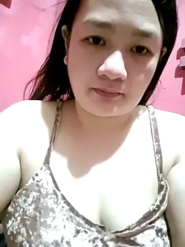 Snapshot of UrLovelyWetPussy chatting on March 2026 08:50:01 AM UrLovelyWetPussy online show from March 2026 08:50:01 AM