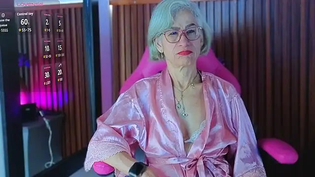 miss monserrate01 online show from April 2026 01:42:02 PM
