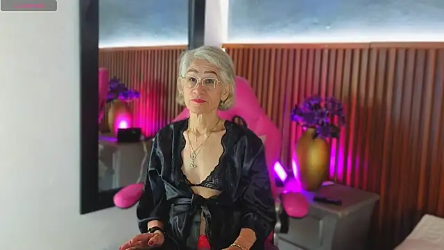 miss monserrate01 online show from May 2026 01:30:02 PM