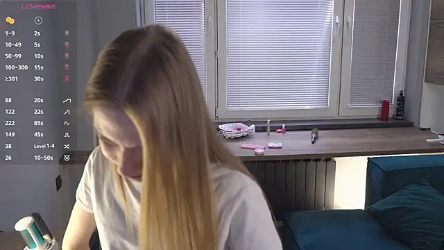 FranciscaGaring online show from February 2026 07:13:02 AM