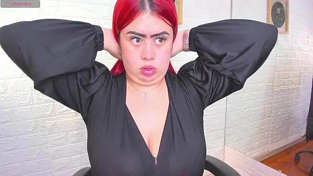 sofierouseS online show from February 2026 01:03:02 PM