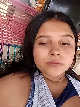 Snapshot of Salome_Vivas chatting on April 2026 03:28:01 PM Salome Vivas online show from April 2026 03:28:01 PM