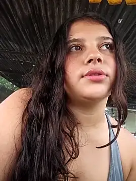 Snapshot of Salome_Vivas chatting on April 2026 03:27:02 PM Salome Vivas online show from April 2026 03:27:02 PM
