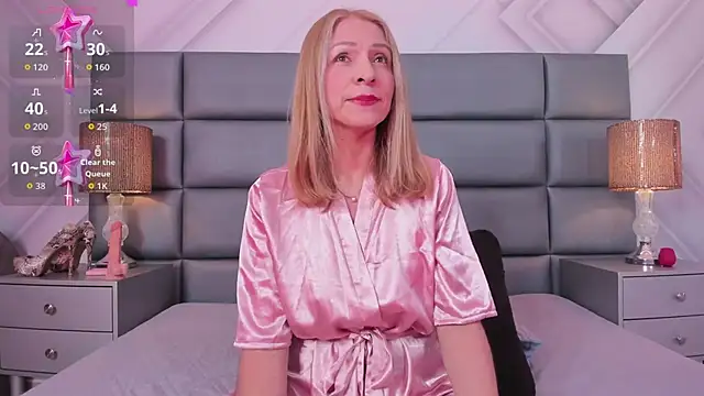 AlexaFoxx  online show from June 2026 12:36:01 PM