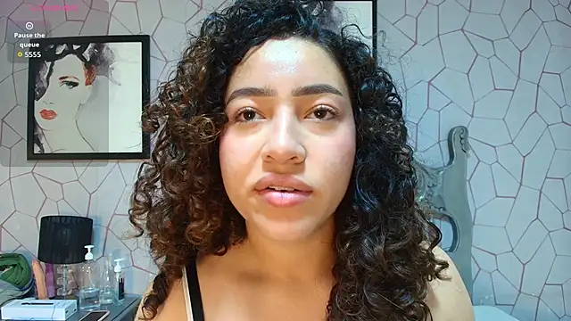 Snapshot of meganrousx chatting on March 2026 12:21:02 PM meganrousx online show from March 2026 12:21:02 PM