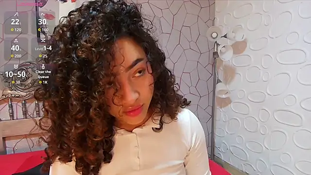 Snapshot of meganrousx chatting on March 2026 12:10:02 PM meganrousx online show from March 2026 12:10:02 PM