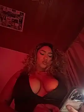 Maddy Beluci online show from April 2026 02:34:02 AM