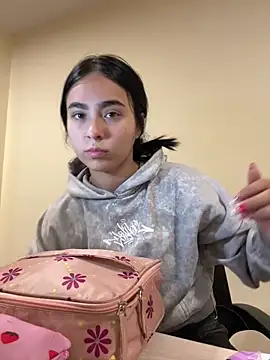 Snapshot of Sara_Fernandez_ chatting on March 2026 02:39:02 PM Sara Fernandez online show from March 2026 02:39:02 PM