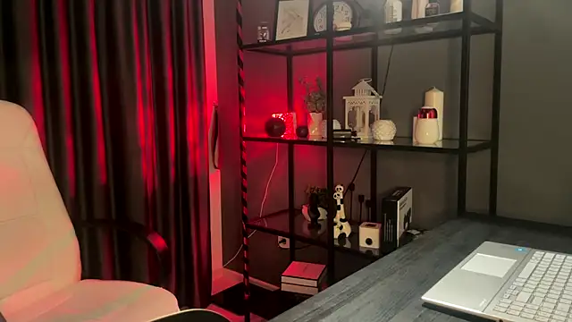 Adam ice online show from February 2026 04:18:01 PM