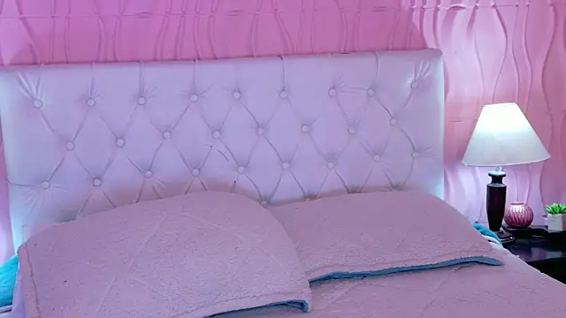 Mia Cherry   online show from June 2026 02:10:02 PM
