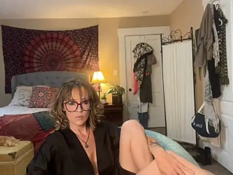 BrookiesLife online show from June 2026 11:51:02 PM
