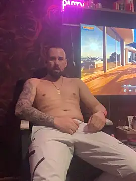 Snapshot of Alex4youMaster chatting on February 2026 08:16:02 PM Alex4youMaster online show from February 2026 08:16:02 PM