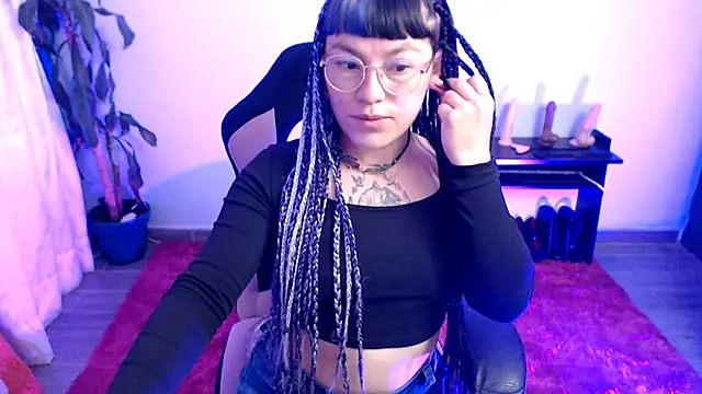 missfungi8 online show from February 2026 07:02:01 AM