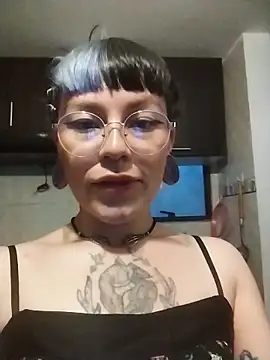 Snapshot of missfungi8 chatting on February 2026 11:12:02 PM missfungi8 online show from February 2026 11:12:02 PM