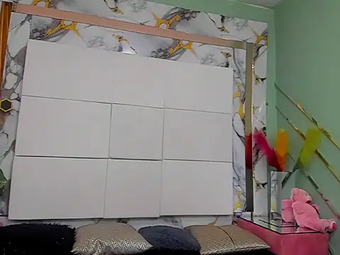 MaadaraJonz online show from February 2026 06:33:01 PM