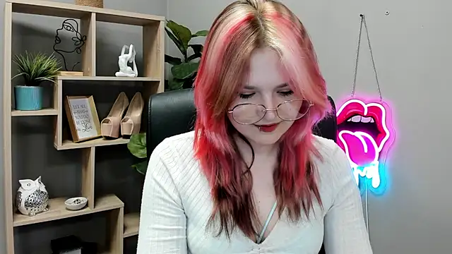 SweetLilyxo online show from June 2026 06:38:01 AM