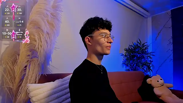 Snapshot of Patrick_Howland_ chatting on March 2026 03:43:01 AM Patrick Howland online show from March 2026 03:43:01 AM