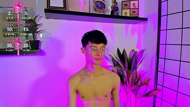 Snapshot of Patrick_Howland_ chatting on March 2026 03:56:01 AM Patrick Howland online show from March 2026 03:56:01 AM