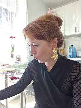 Snapshot of LanaBananaa_ chatting on March 2026 12:01:01 PM LanaBananaa online show from March 2026 12:01:01 PM