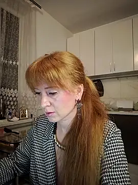 Snapshot of LanaBananaa_ chatting on March 2026 08:31:01 PM LanaBananaa online show from March 2026 08:31:01 PM