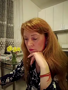 Snapshot of LanaBananaa_ chatting on April 2026 08:39:01 PM LanaBananaa online show from April 2026 08:39:01 PM