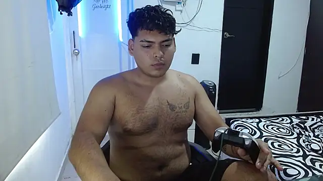 badboyhot010 online show from February 2026 09:51:01 PM