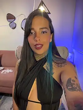 Annie Alicee online show from May 2026 09:20:01 PM