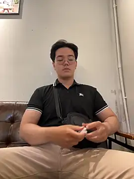 lucas-N888 online show from March 2026 06:18:02 AM